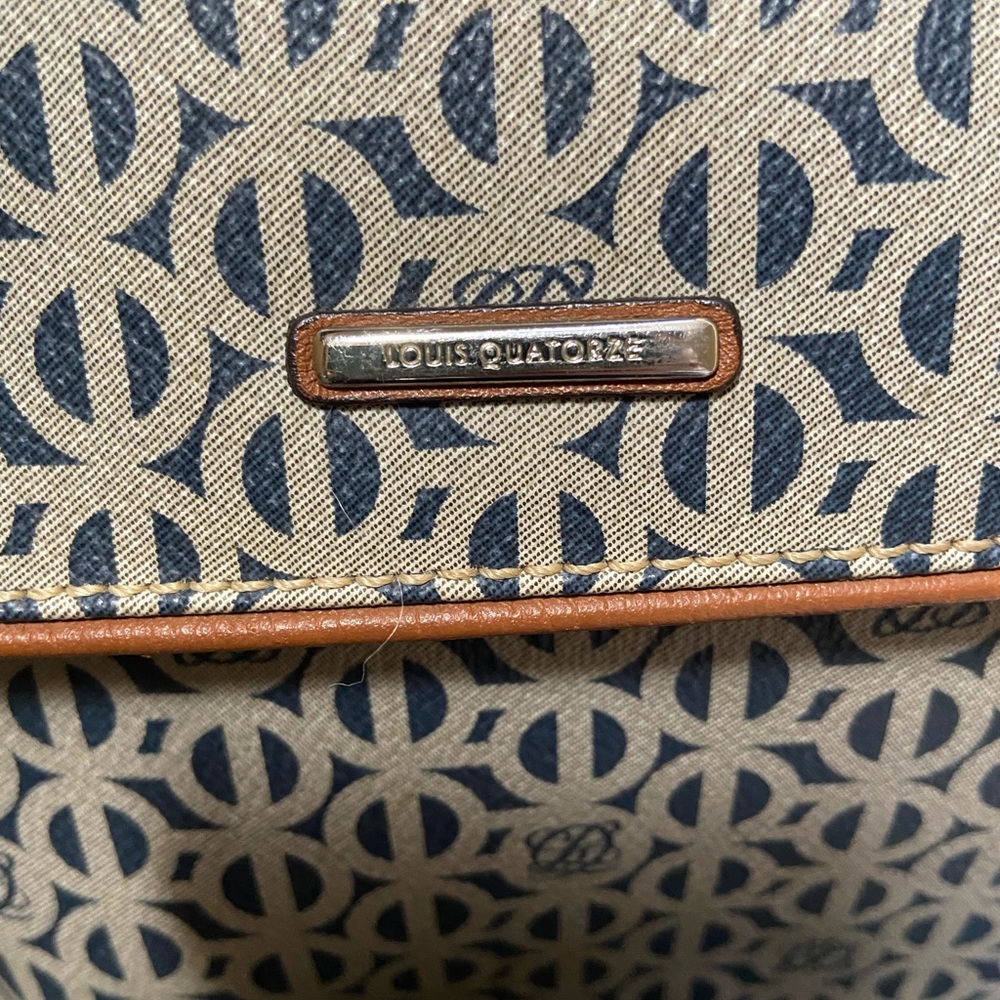Louis Quatorze 2 in 1 Bag l. Messenger + Shoulder Bag. - Picture 7 of 17